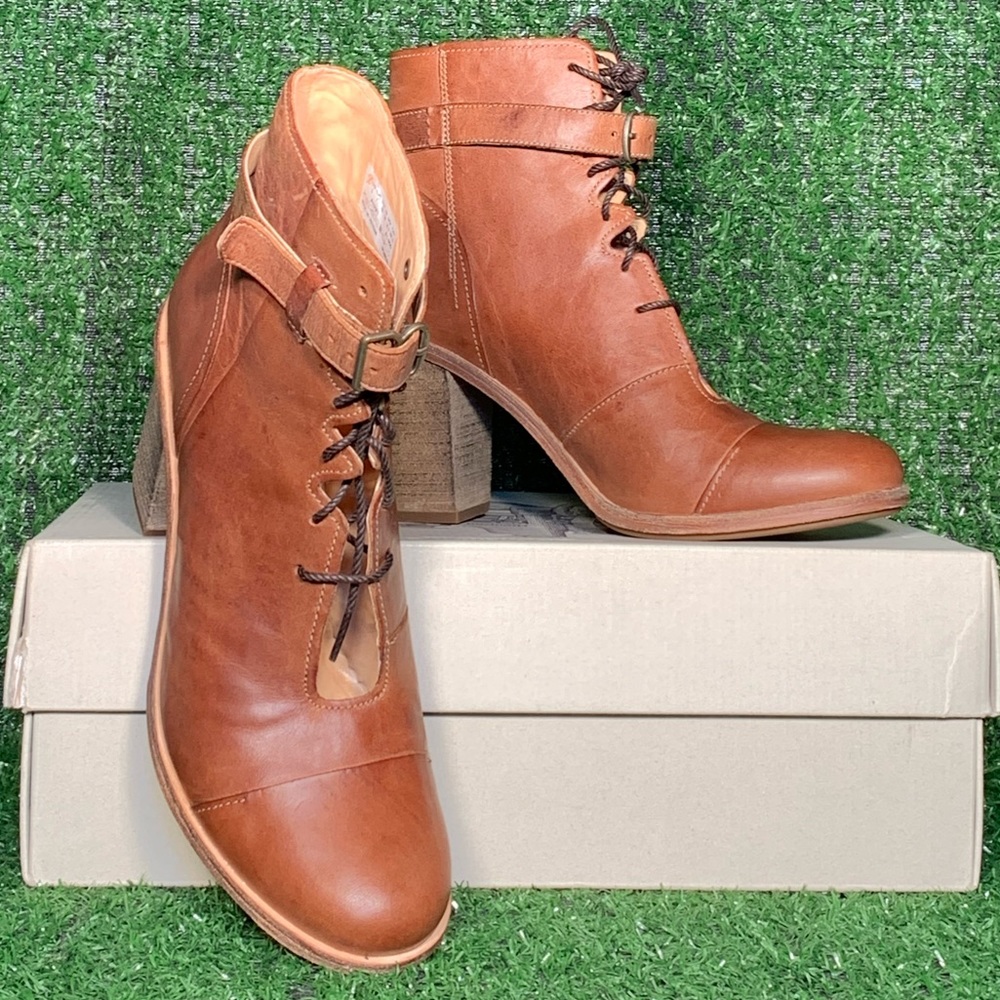 WOMEN'S TIMBERLAND BOOT COMPANY MARGE ANKLE BOOT - Picture 2 of 7